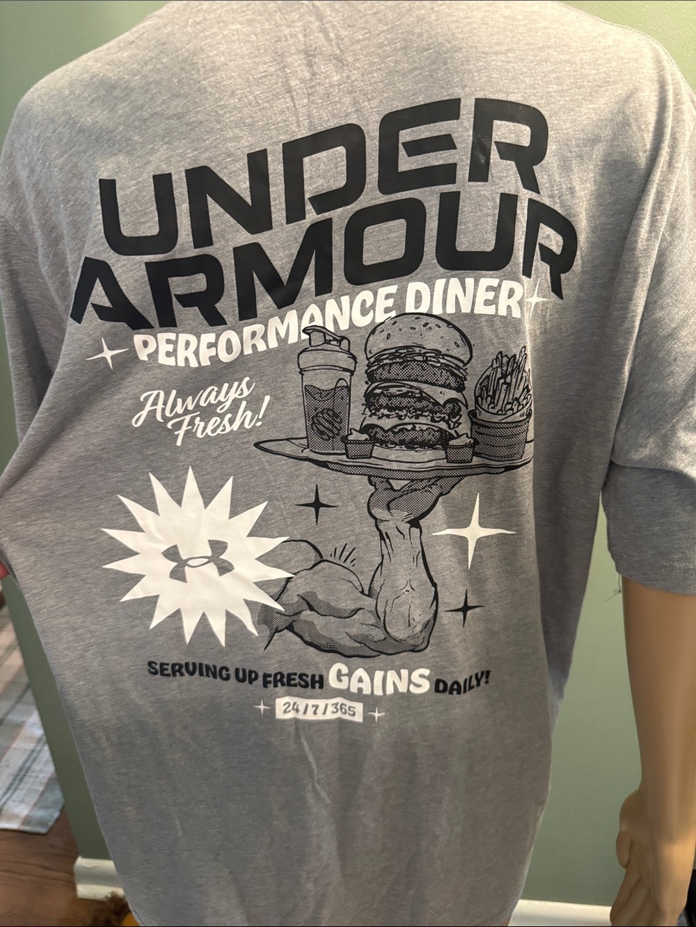 Under Armour Gray Graphic 'Performance Diner' Short Sleeve Tee - Picture 2 of 6